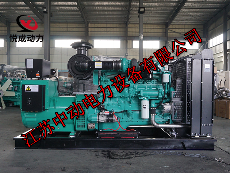 NTA855-G2A重慶康明斯動(dòng)力配套300KW柴油發(fā)電機(jī)組