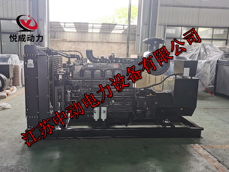 NT855-GA重慶康明斯動力配套200KW柴油發(fā)電機組
