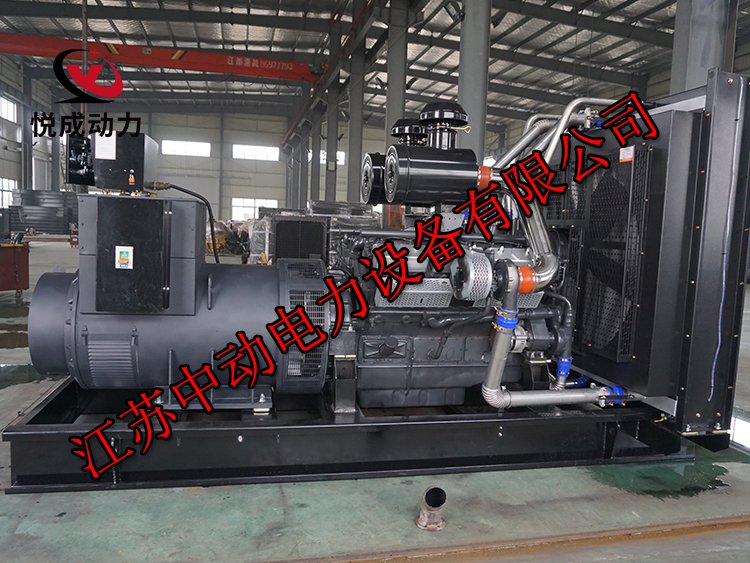 YC28H780松柴動力700KW柴油發(fā)電機組