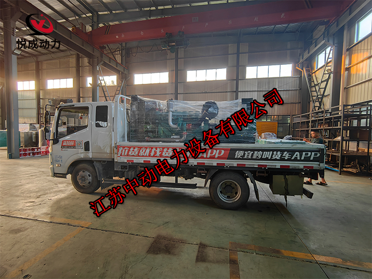 300KW濰柴動力柴油發(fā)電機(jī)組發(fā)往昆山